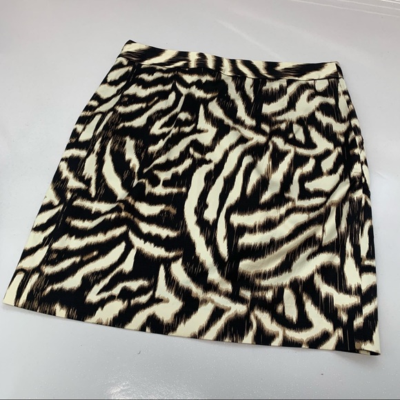 Ann Taylor Skirt Size 8 Pencil Animal Print Pocket - Picture 4 of 8